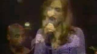 Jennifer Love Hewitt - Cool With You - Live 1996