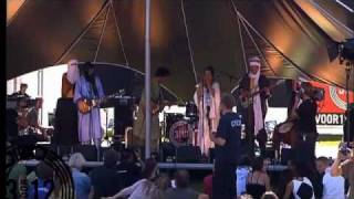 Tamikrest - Aratan N Tinariwen live op Metropolis Festival 2011