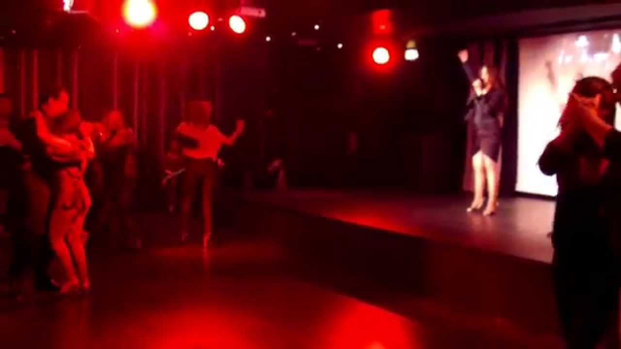 Naranjo en Flor por Silvina Laura a La Milonga del Casino
