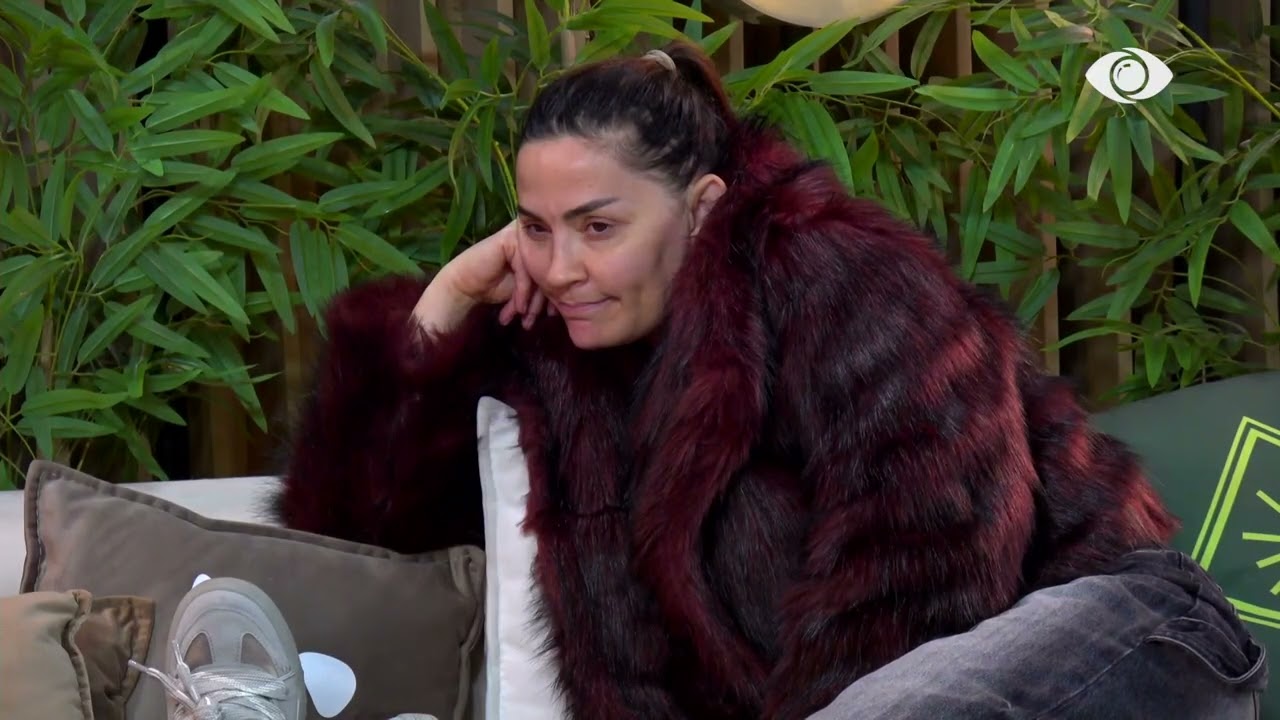 “Unë nuk kam shkollë, vetëm këtë kam…”/ Vazhdon diskutimi mes Gjestit,Eglit dhe Rozanës