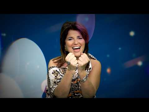 MONICA SARNELLI - Un Posto Al Sole (Sigla Originale - Lazzara Felice Version)