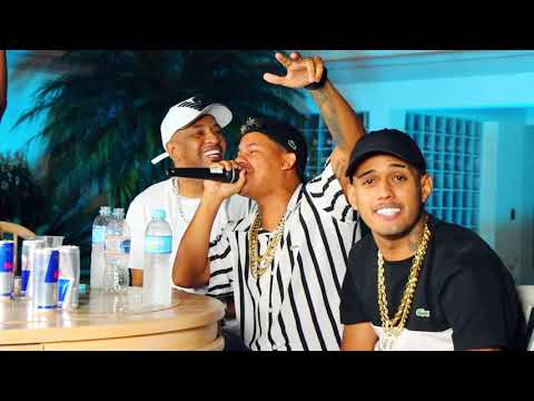 HIT FUNK NA PISCINA - MC`S  CIDINHO GENERAL , NEGUINHO DO KAXETA , BÓ DO CATARINA , FUGA , PONEIS