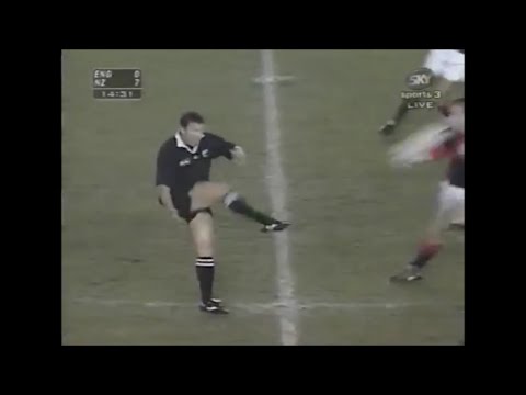 Carlos Spencer utterly sublime touchfinder