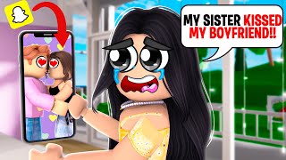 SPYING on my SISTER in ROBLOX SNAPCHAT!