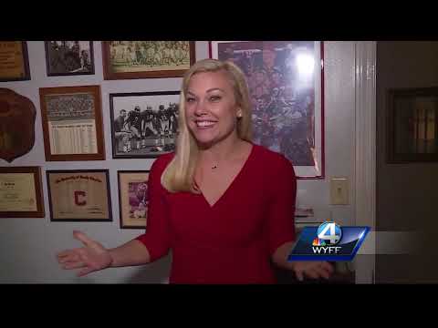 Skai Moore ties Gamecock team record for interceptions