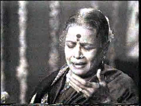 M S Subbulakshmi - Charukeshi raga alapana