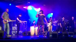 Staxs featuring Mica Paris Live at Cornbury Finale 2017 "Harder Out Here" (Cover)