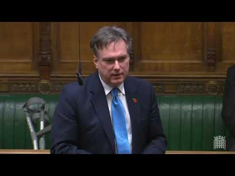 Henry Smith MP asks Education Secretary about recovery premium support for disabled children
