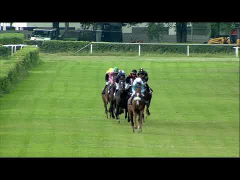 Galopprennbahn Dresden 15.07.2017 - Rennen 8