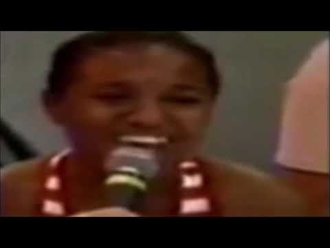 download lagu mp3 mp4 Queima Quengaral, download lagu Queima Quengaral gratis, unduh video klip Queima Quengaral