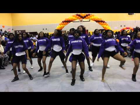 Greatest Gift at 2014 Turkey Day Battle