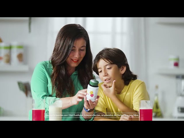 Vídeo relacionado con VITALDIN Multivitaminas Kids gummies - Complemento Alimenticio para Niños con 11 Vitaminas & Minerales - 70 gominolas (suministro para 1 mes); sabor a Frutas - Vitalidad & Inmunidad - Sin Gluten 140 g