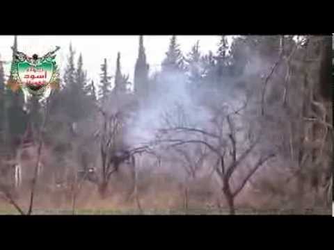 رصد احتراق دبابة لقوات النظام بعد استهدافها في الغوطة الشرقية في ريف دمشق من قبل لواء أسود الغوطة