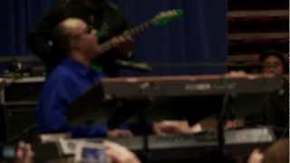 Stevie Wonder Sings "Fired Up! Ready to Go!" at President Obama's Grassroots Rally in Cincinnati
