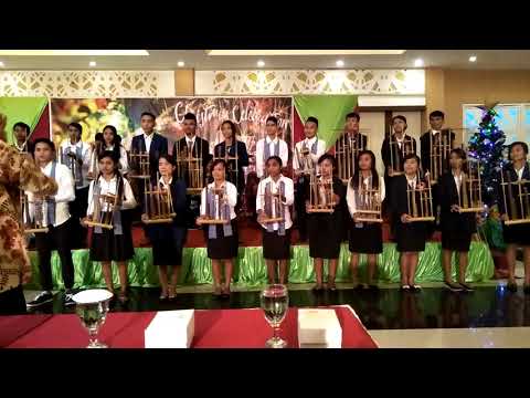 download lagu mp3 mp4 Lagu Natal Musik Angklung, download lagu Lagu Natal Musik Angklung gratis, unduh video klip Lagu Natal Musik Angklung