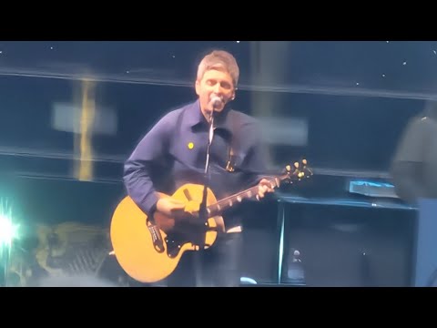 Oasis - Half The World Away - Murrayfield, Edinburgh, night 2, 09/08/2025