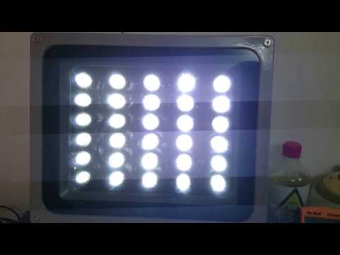 81 LED chaser using double IC 4017