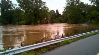 preview picture of video 'Flooding from Tropical Storm Lee - Elizabethtown PA Conewago Creek'