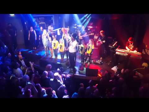 Kenny B  parijs (hoorn)