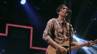 Kolaborasi Efek Rumah Kaca x Barasuara - Sendu Melagu