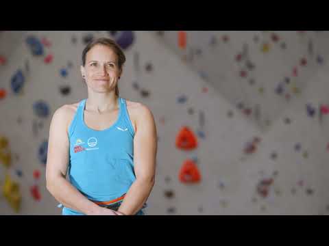 Sommer in Innsbruck - Anna Stöhr trainiert im KIetterzentrum Innsbruck