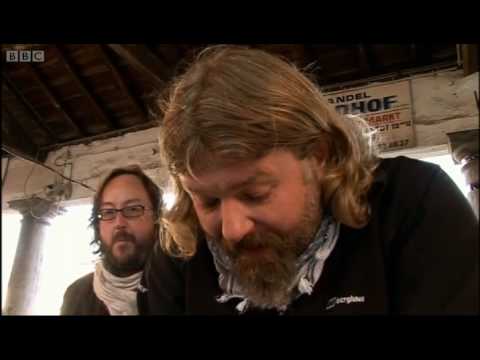 Perfect Moules & Frites recipe part 1 - Hairy Bikers Ride Again, The - BBC