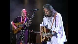 Neil Young &amp; Willie Nelson - Heart of Gold (Live at Farm Aid 1995)