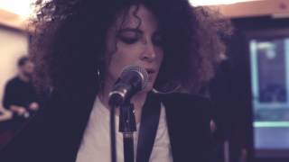 Marianne Mirage - Le Canzoni Fanno Male - Backstage sala prove