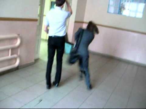 Гимназия #84 11Б Новогодний КВН 2010 Клип