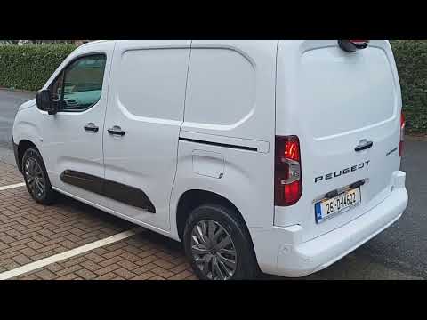 Peugeot Partner PARTNER**PRO PREMIUM**NEW DEMO ZER - Image 2