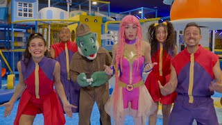 Luli Pampín - 🦖 Las huellas perdidas en el pelotero ⚽️🏀🎾