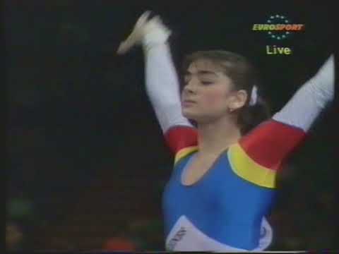 Mirela Pasca (ROM) - Worlds 1992 - Semi Finals - Uneven Bars