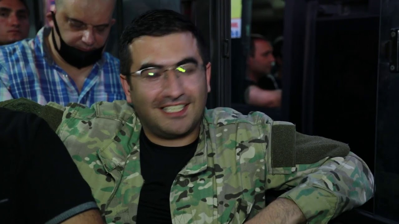 Հայաստանի Հանրապետության քաղաքացիները գրանցվում են և մեկնում Արցախ