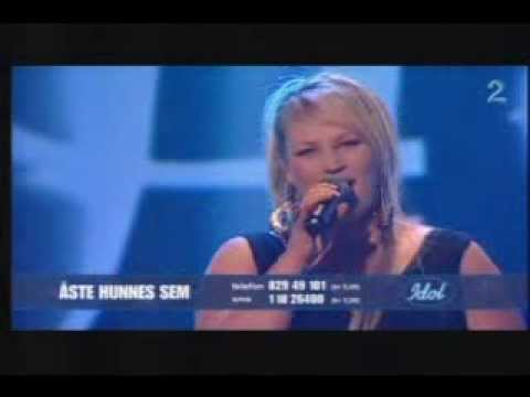 Åste Hunnes Sem - All I Want For Christmas Is You - Idol Norway 2007 - Delfinale 7
