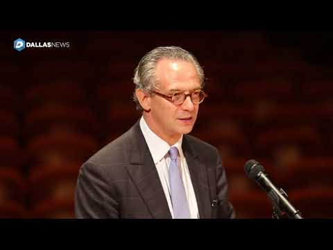 Dallas Symphony names Italian conductor Fabio Luisi its next music director