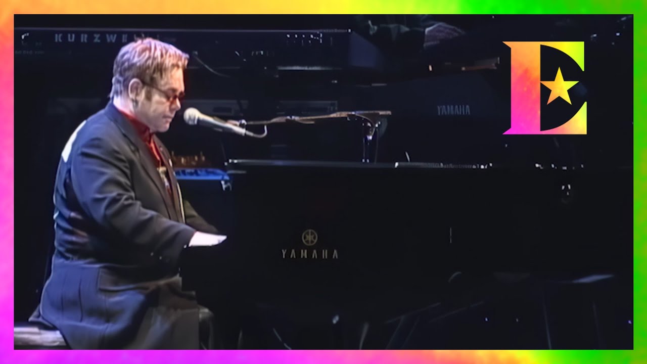 Elton John - We All Fall In Love Sometimes / Curtains (Captain Fantastic Live / 2005) - YouTube