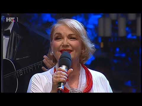 ZORICA KONDŽA i Džentlmeni - Molitva za tebe Lijepom našom Solin 25.06.2019.