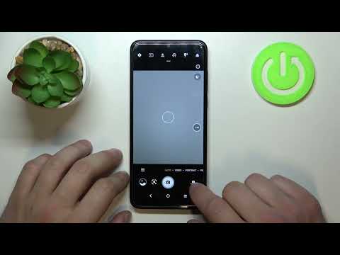 How to Take a Selfie Using Palm Gesture in the Camera of TCL 30 SE - Show Palm - Gesture to Capture