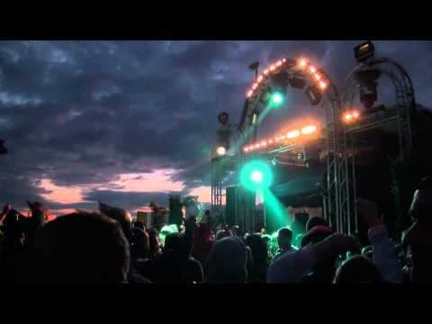 Johan Gielen plays Chicane - Saltwater @ Luminosity Beach Festival 2012 part 6