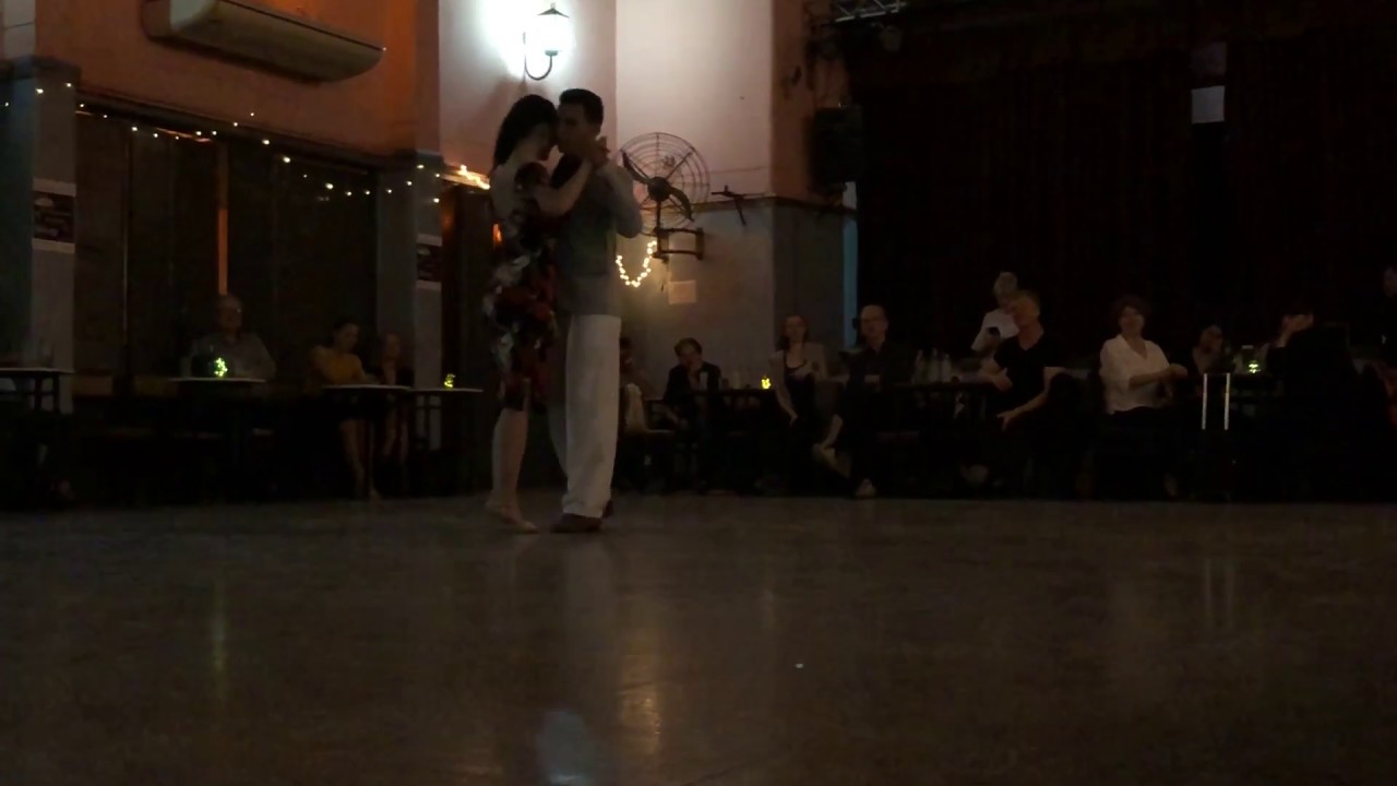 Elise Barbot & Rainier Pereira - DNI Tango - Requetefusa Milonga - Octubre 2018