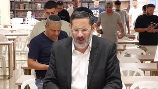 סליחות בשידור חי!! עם הרב יוסף חיים גבאי שליט"א (הרב יוסף חיים גבאי) - התמונה מוצגת ישירות מתוך אתר האינטרנט יוטיוב. זכויות היוצרים בתמונה שייכות ליוצרה. קישור קרדיט למקור התוכן נמצא בתוך דף הסרטון