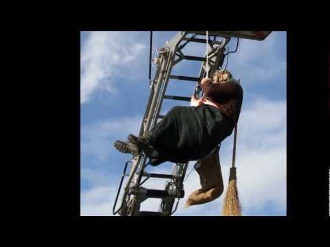 la befana dei vigili del fuoco all'ospedale pediatrico meyer di Firenze