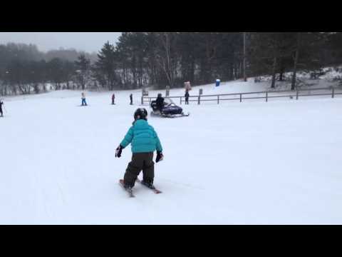 2014.01.25 Brooke & Jorden 1st Time Skiing