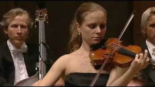 Julia Fischer performs Ysaÿe's 