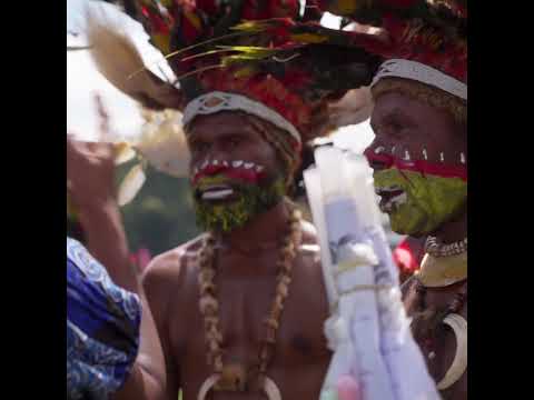 Conserving wildlife, traditional adornments and cultural heritage in Papua New Guinea