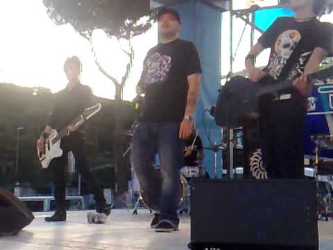 dARI ft. Max Pezzali - Non Pensavo - Trl On Tour Roma - 21/07/09