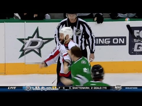Daniel Winnik vs Antoine Roussel Jan 21, 2017