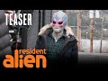 Alan Tudyk Talks Alien Makeup | Resident Alien | SYFY