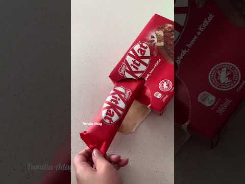 So Yummy KitKat Ice Cream #asmr #shorts #satisfying #viral