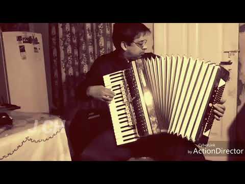 TANGO VOLVER... JAVIER CHIRINO ACORDEON...